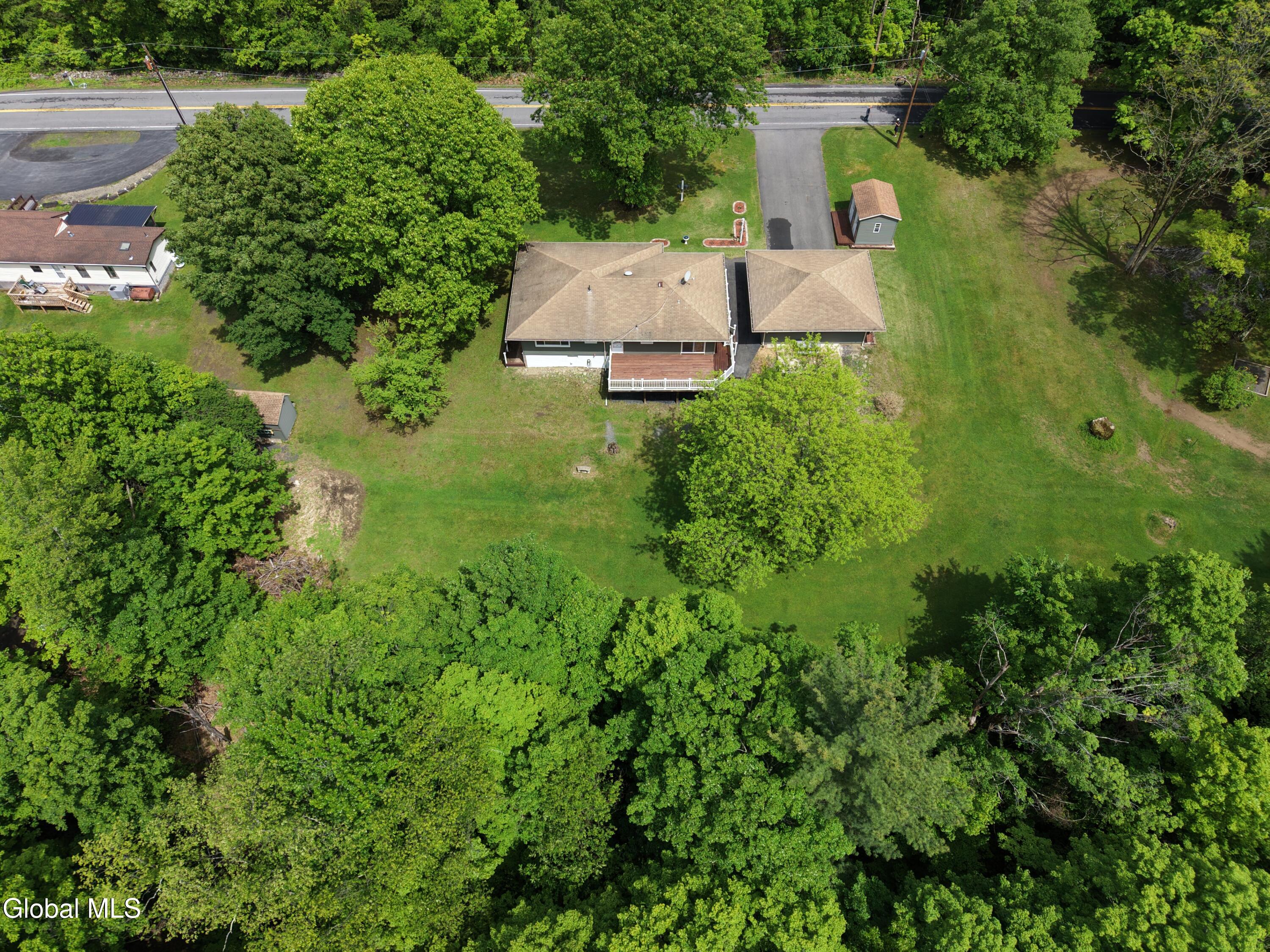 825 County Route 51 New Baltimore NY 12051