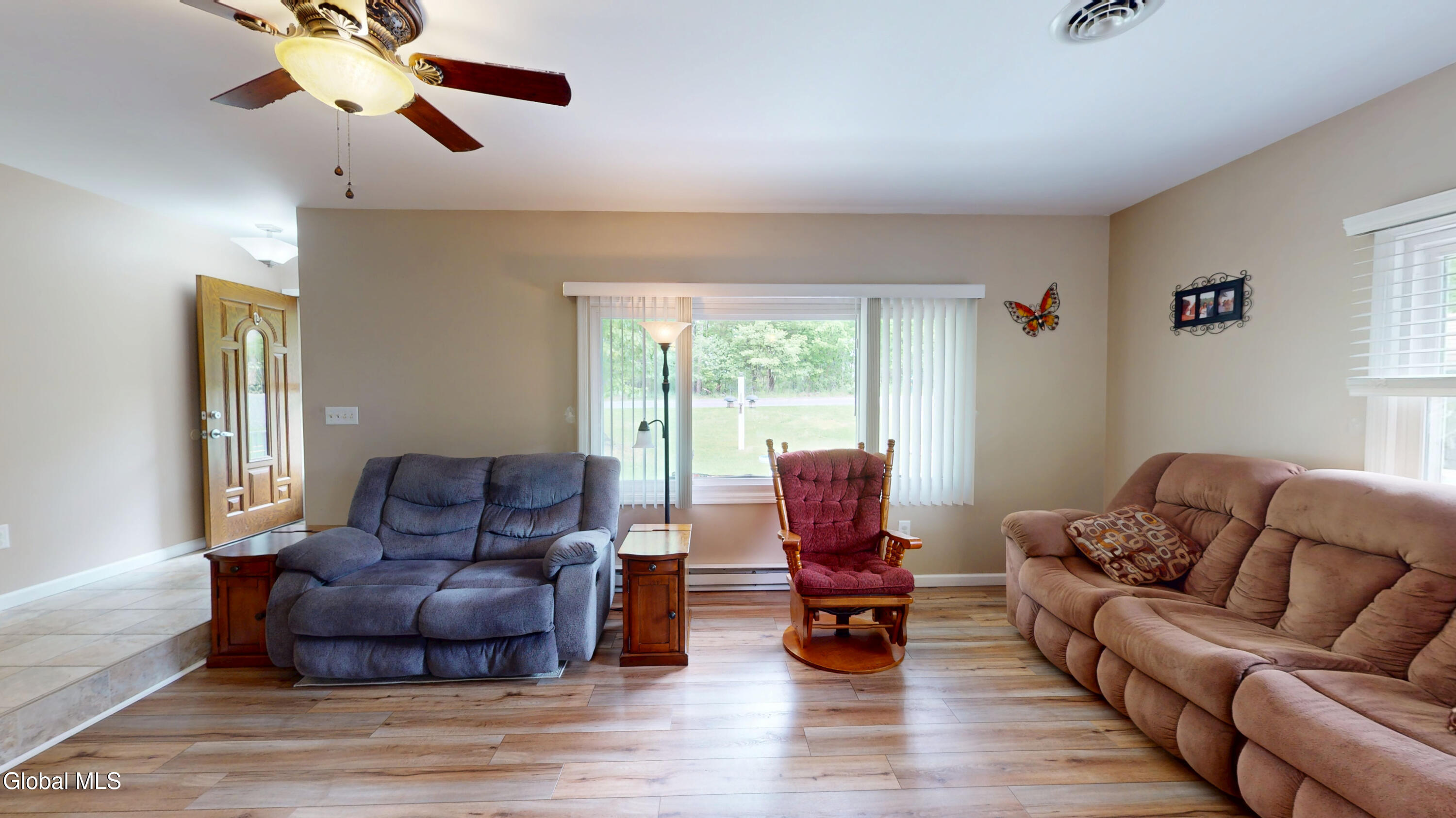 825 County Route 51 New Baltimore NY 12051