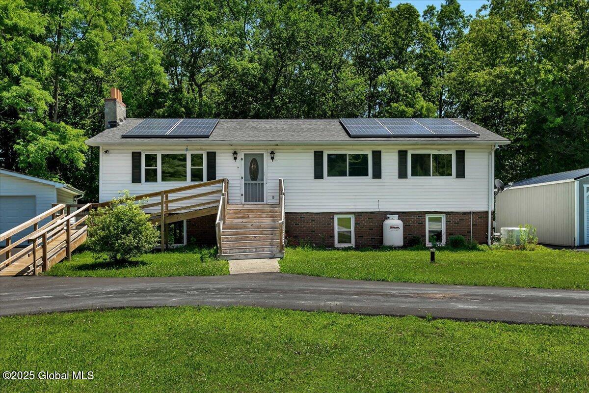 35 Banta Lane Greenville NY 12413