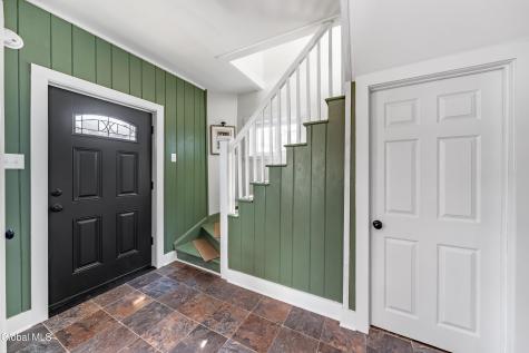 866 Thompson Street Schenectady NY 12306