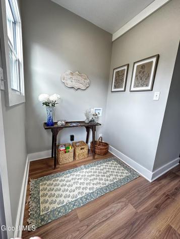 866 Thompson Street Schenectady NY 12306