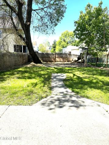 866 Thompson Street Schenectady NY 12306