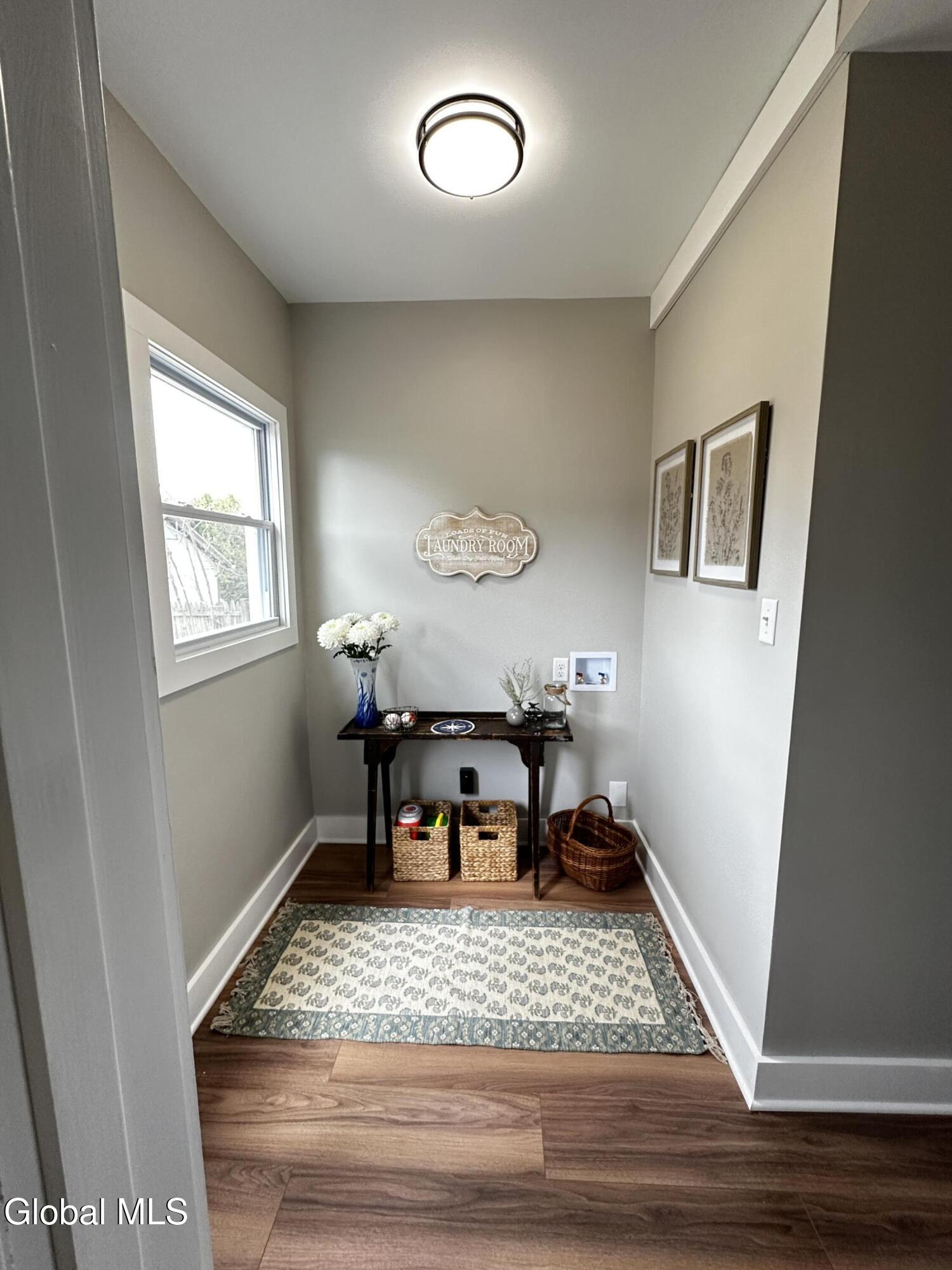866 Thompson Street Schenectady NY 12306