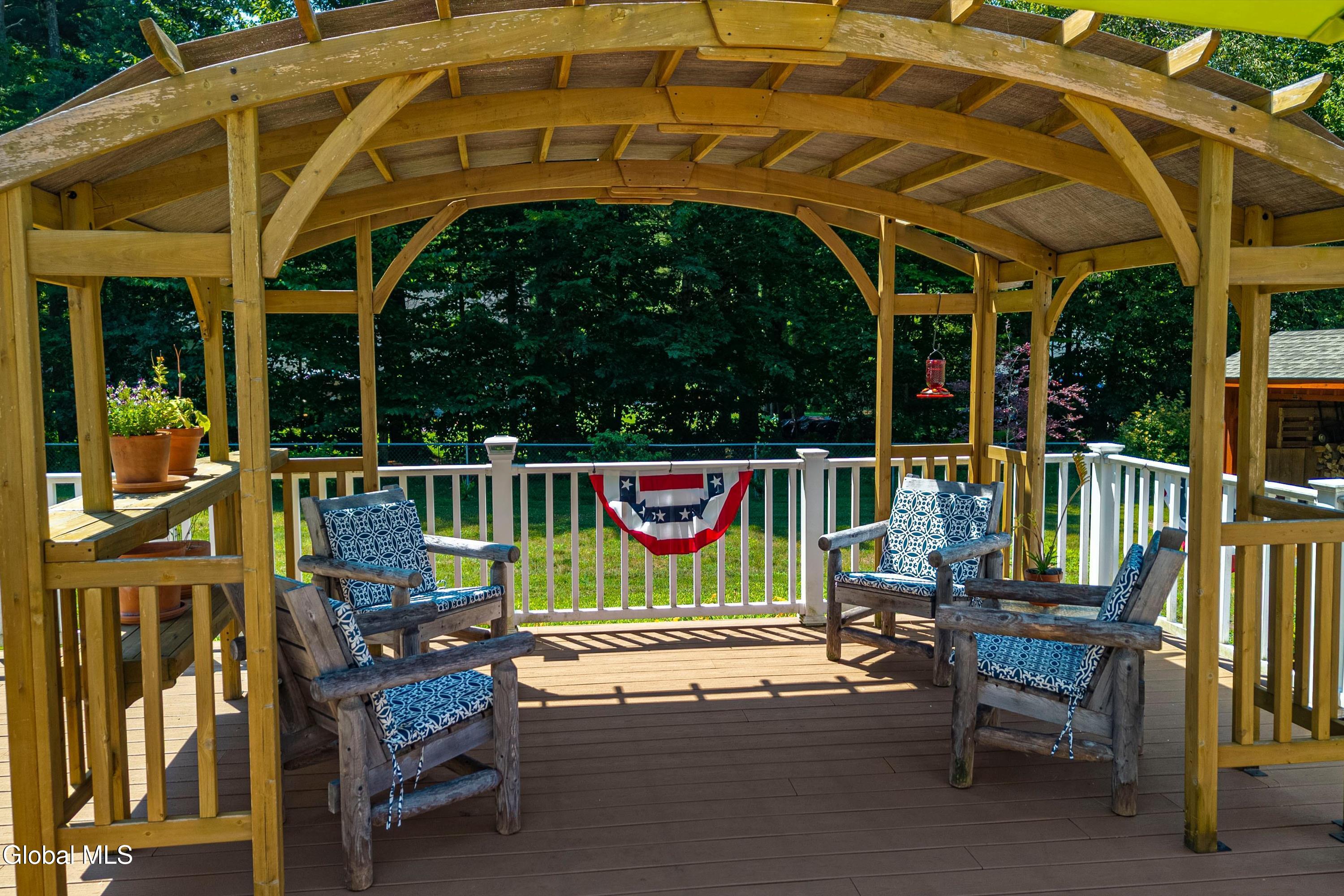 10 Snowberry Lane Gansevoort NY 12831