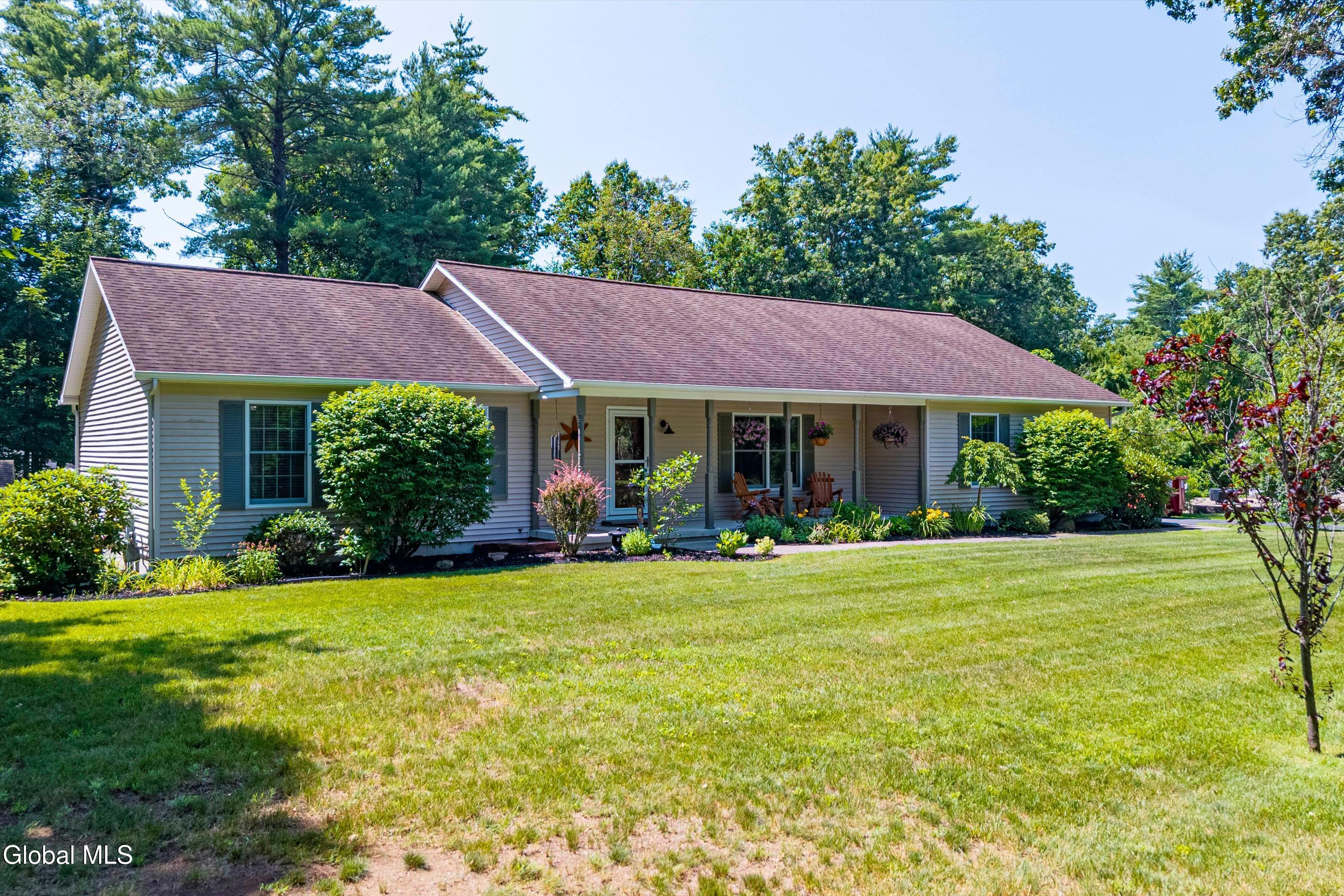 10 Snowberry Lane Gansevoort NY 12831