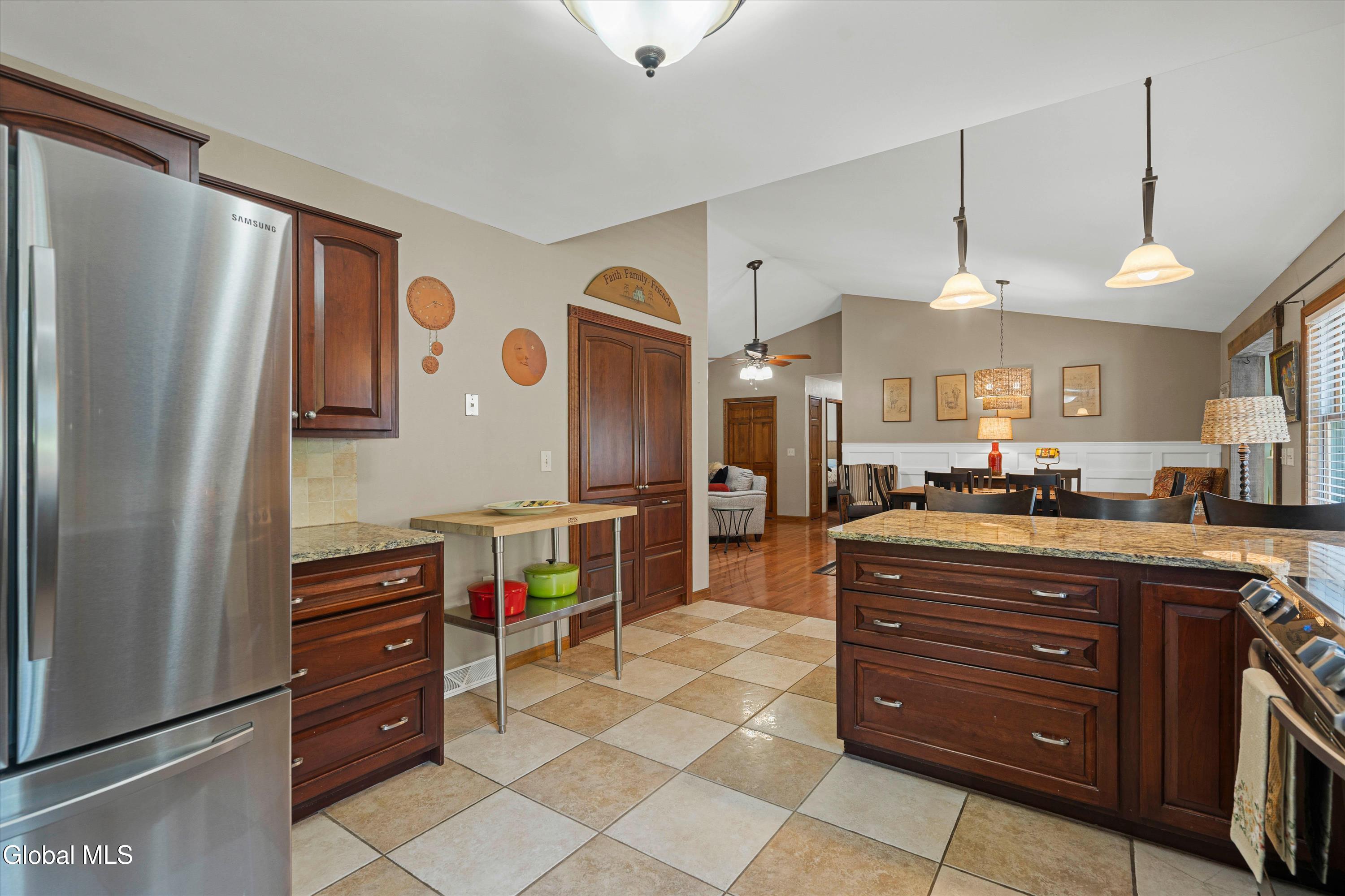 10 Snowberry Lane Gansevoort NY 12831