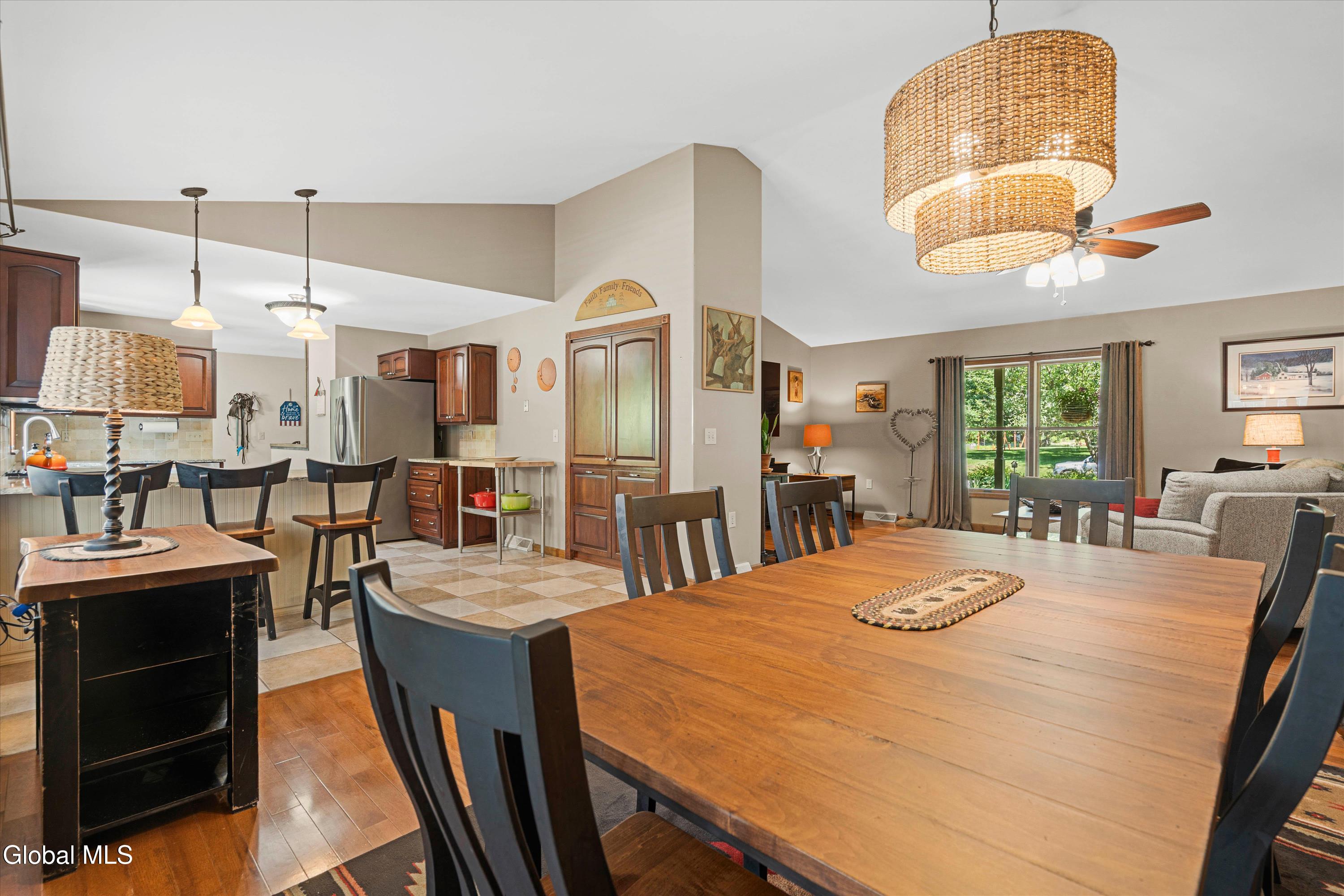 10 Snowberry Lane Gansevoort NY 12831