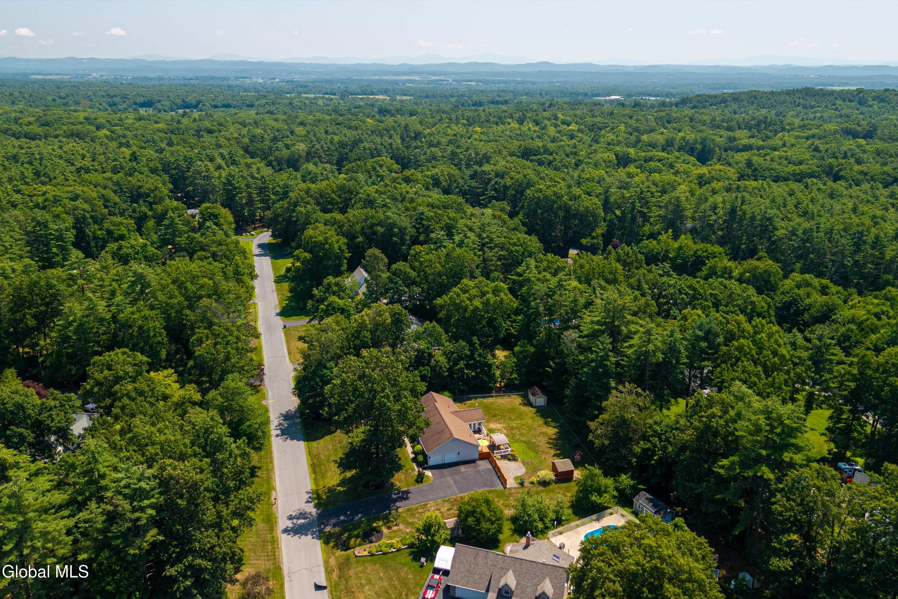 10 Snowberry Lane Gansevoort NY 12831