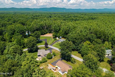 10 Snowberry Lane Gansevoort NY 12831