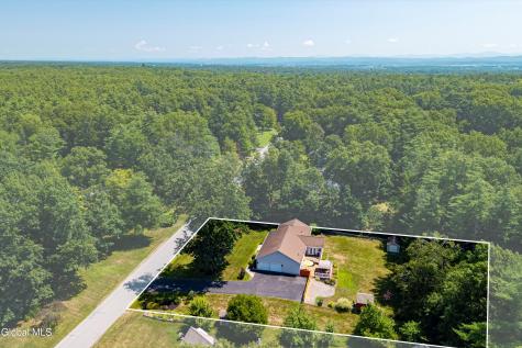 10 Snowberry Lane Gansevoort NY 12831