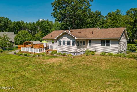 10 Snowberry Lane Gansevoort NY 12831