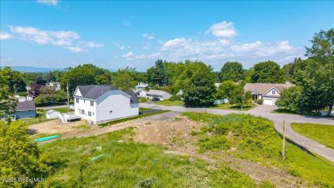 6 Wedgewood Drive Loudonville NY 12211