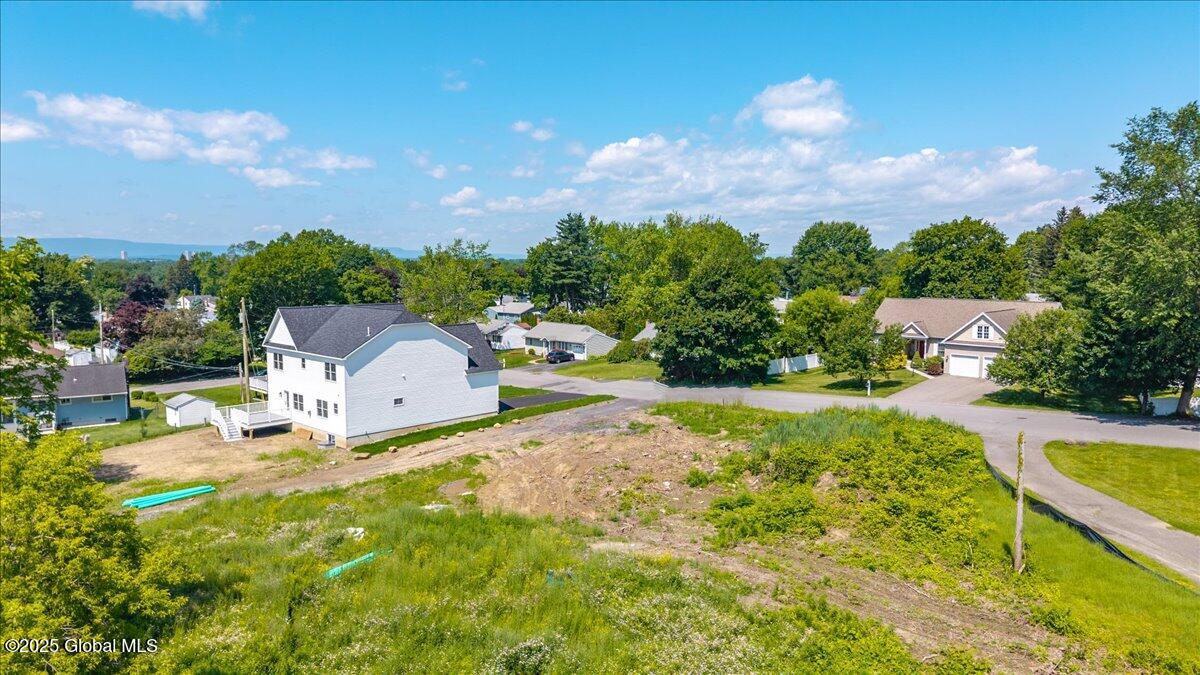 6 Wedgewood Drive Loudonville NY 12211