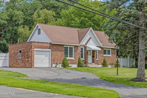 131 Shaker Road Albany NY 12211