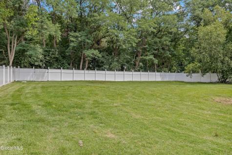 131 Shaker Road Albany NY 12211