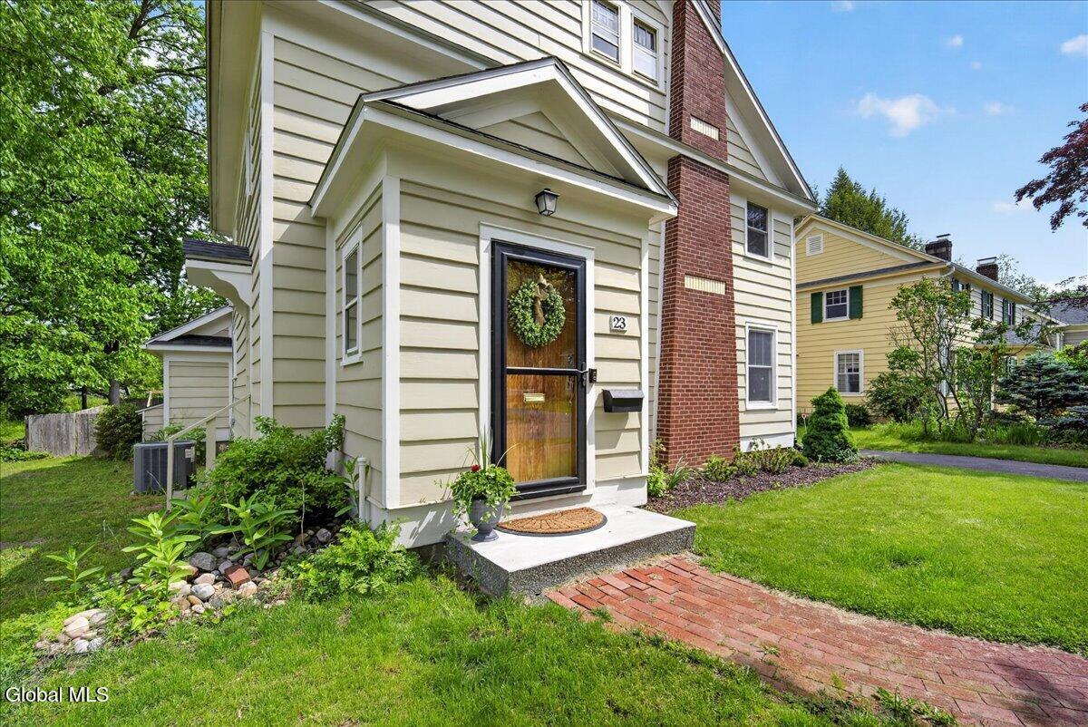 23 Herber Avenue Delmar NY 12054