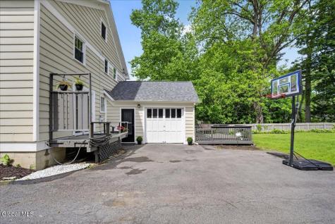 23 Herber Avenue Delmar NY 12054