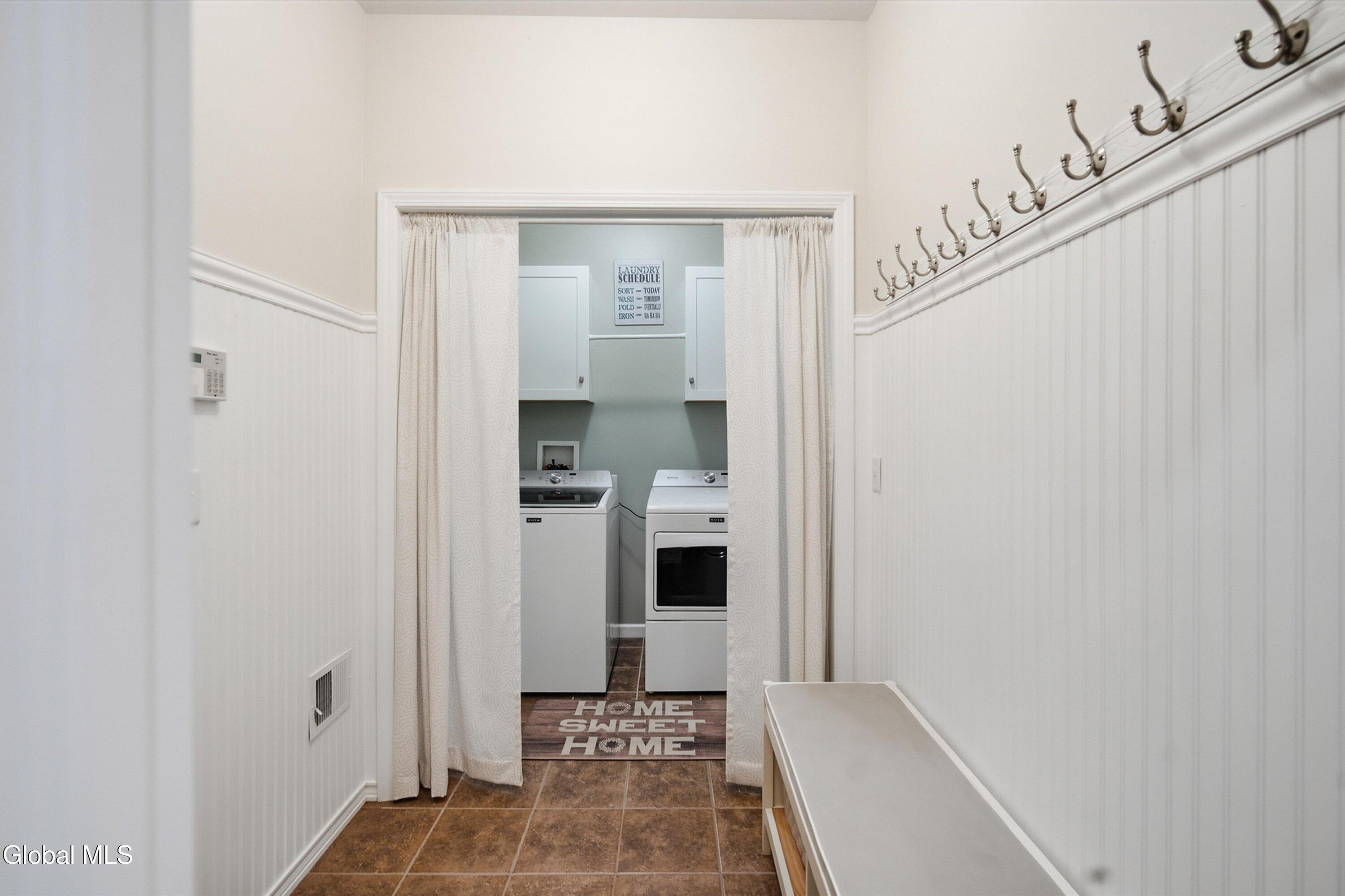 4 Fenimore Place Gansevoort NY 12831