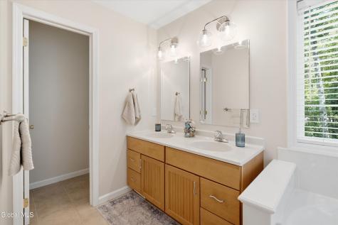 4 Fenimore Place Gansevoort NY 12831