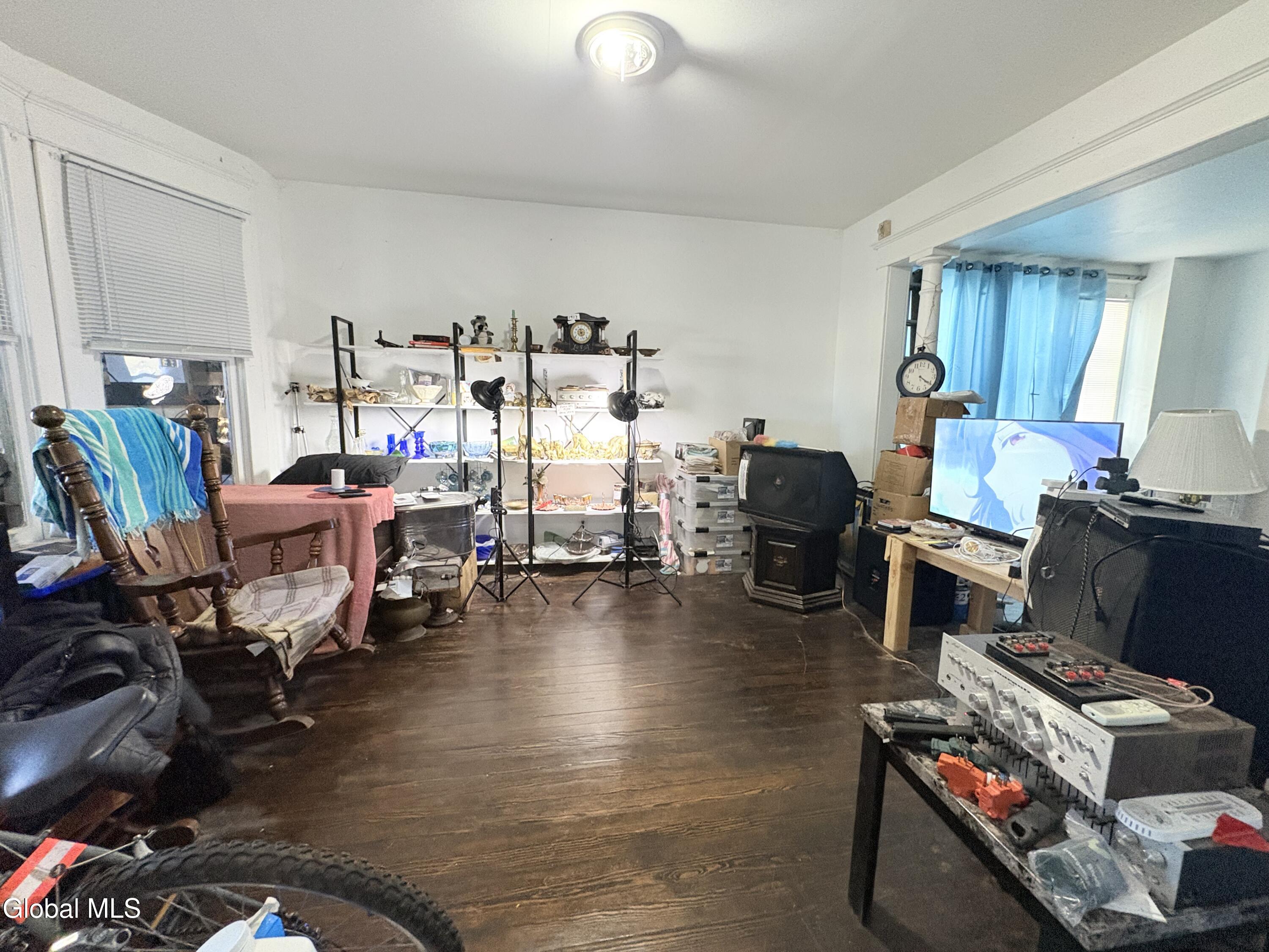 81 N Manning Boulevard Albany NY 12206