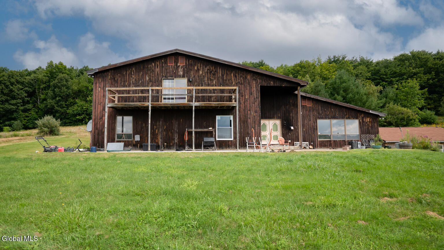 4143 Ny-7 Hoosick Falls NY 12090