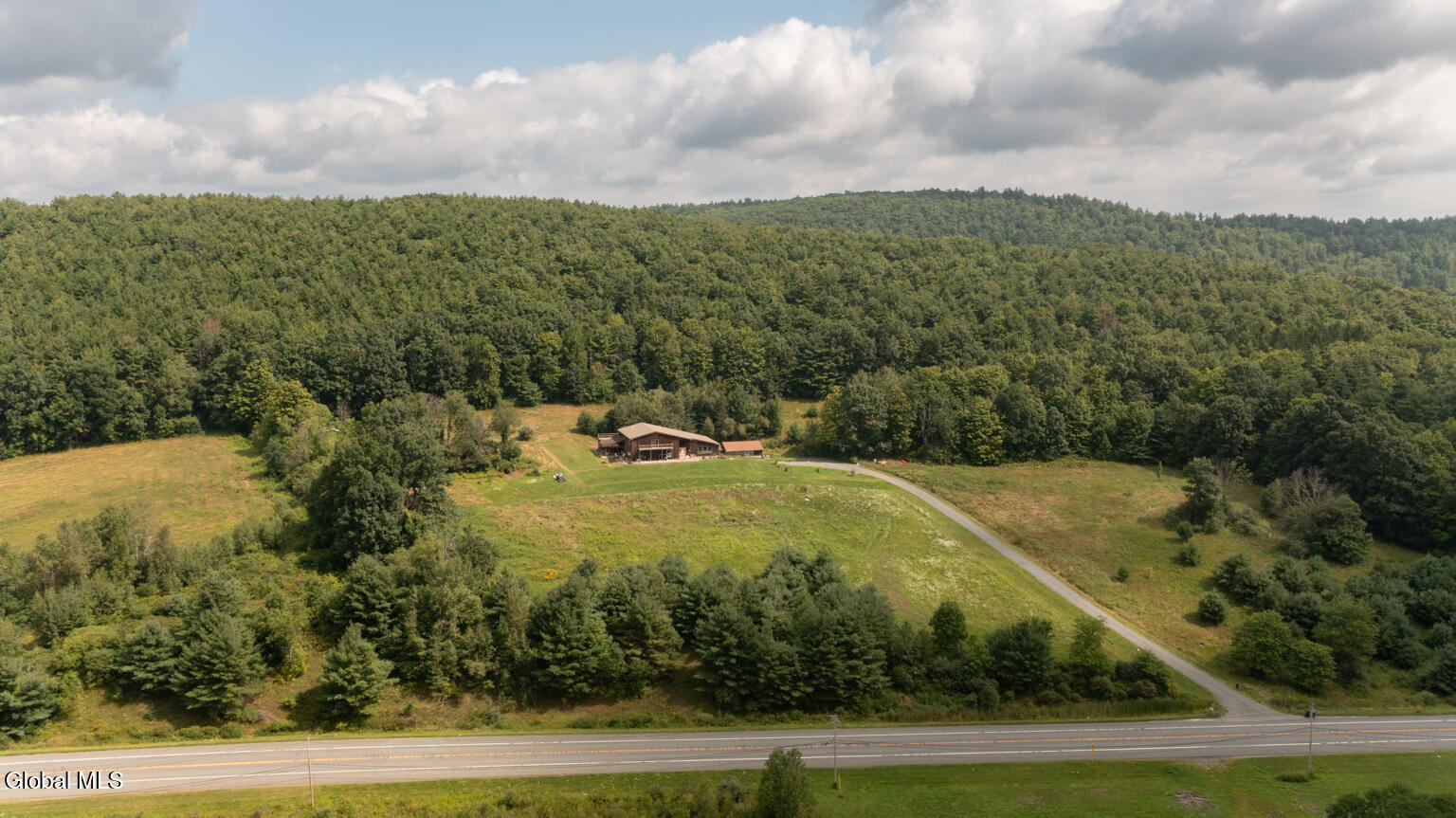 4143 Ny-7 Hoosick Falls NY 12090