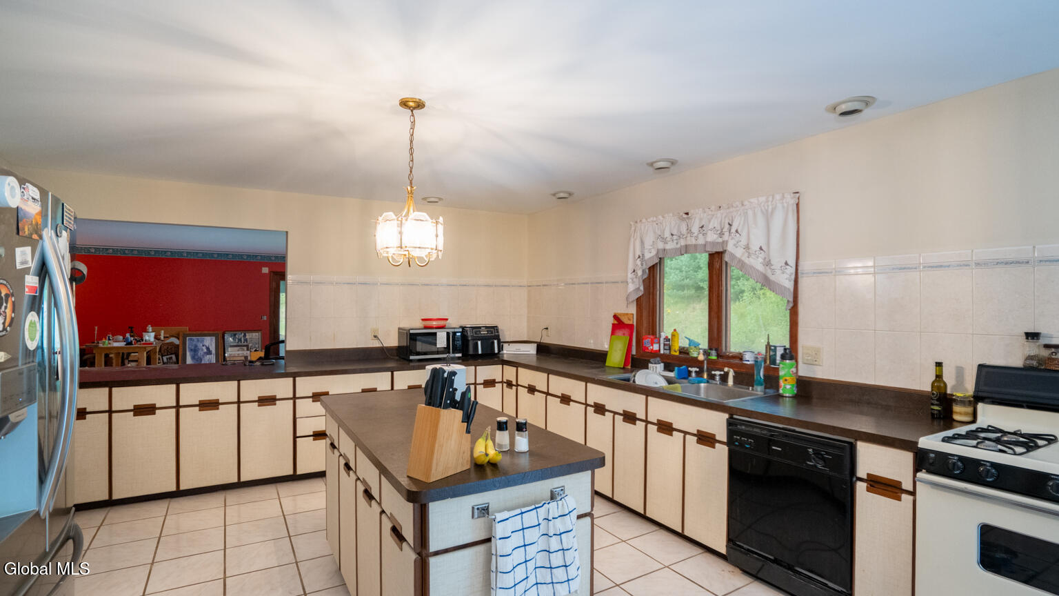 4143 Ny-7 Hoosick Falls NY 12090