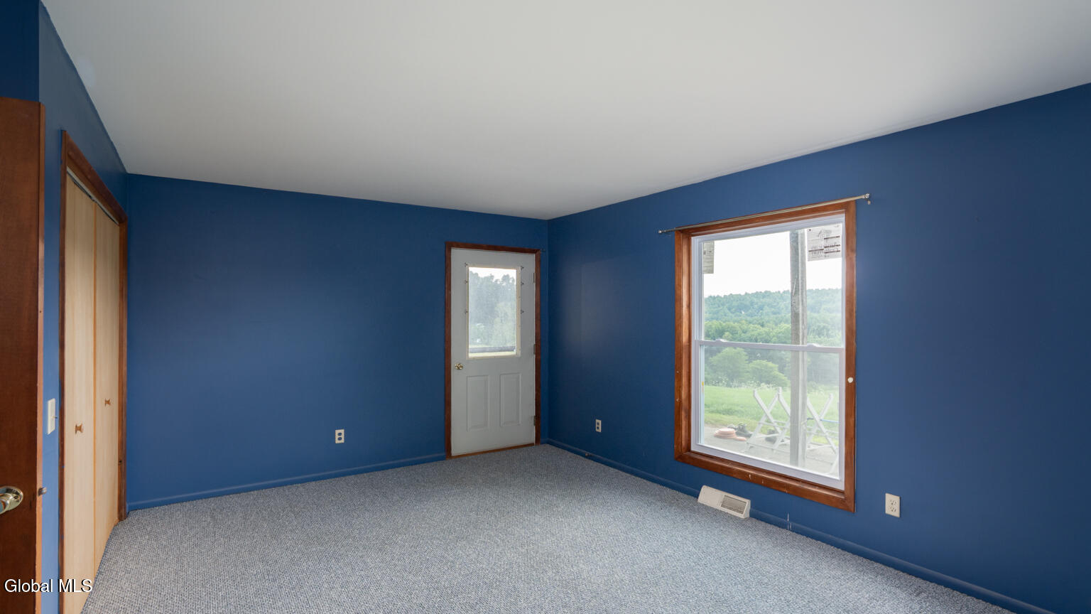 4143 Ny-7 Hoosick Falls NY 12090