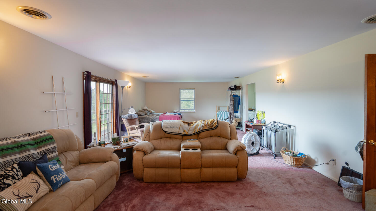 4143 Ny-7 Hoosick Falls NY 12090