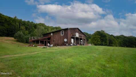 4143 Ny-7 Hoosick Falls NY 12090