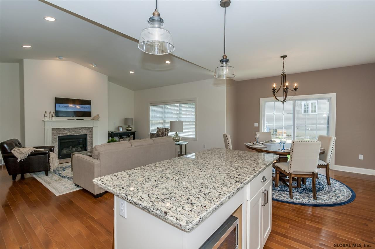 69 Lakepointe Way Saratoga Springs NY 12866