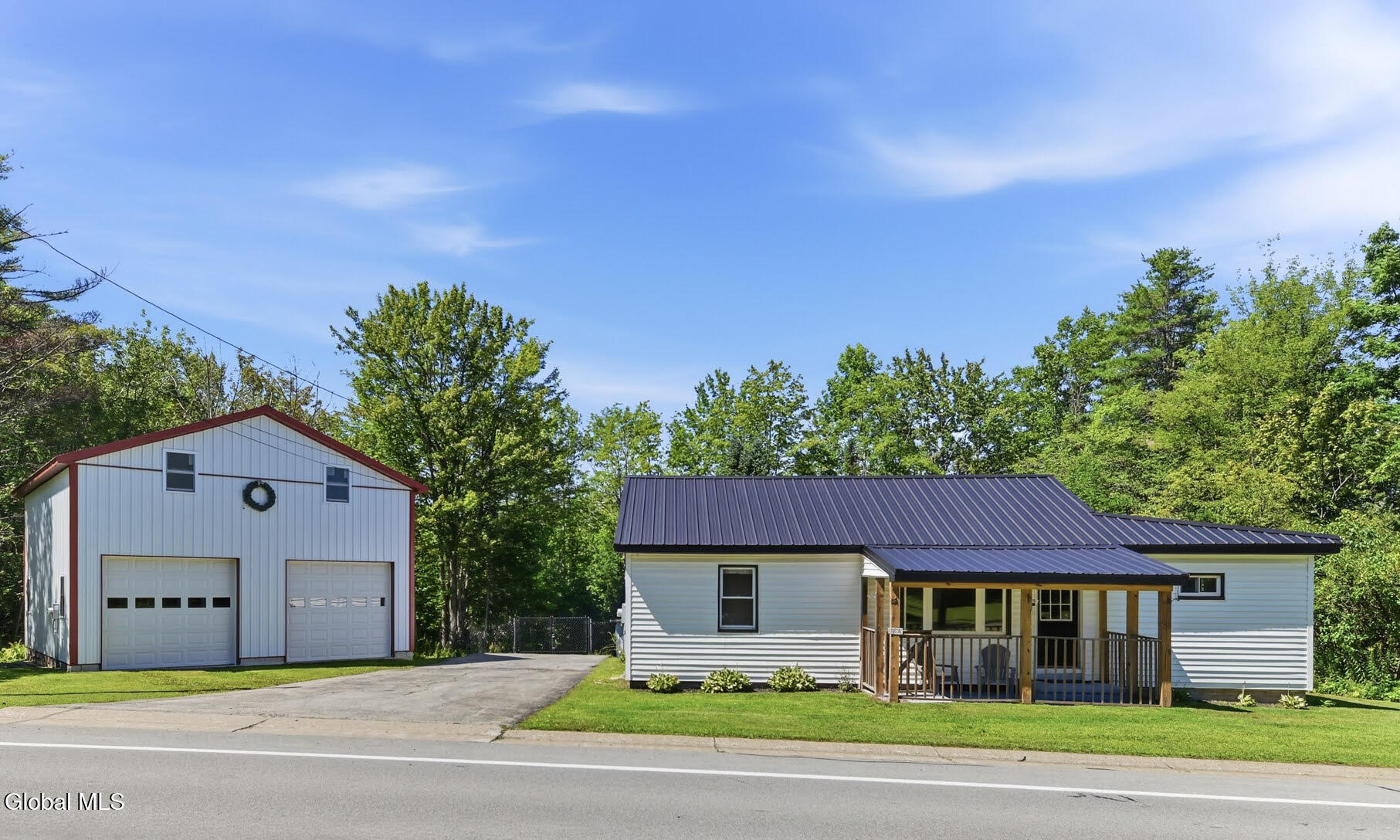 1906 Ny-10 Caroga Lake NY 12032