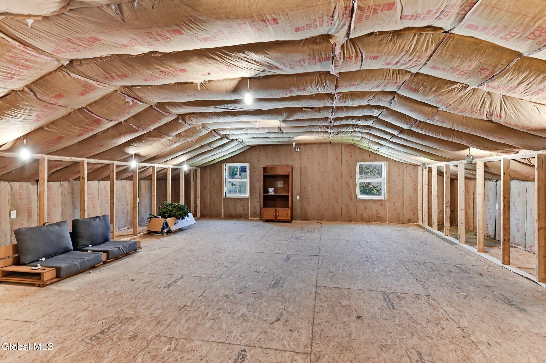 1906 Ny-10 Caroga Lake NY 12032