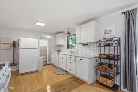 25 Buckingham Drive Albany NY 12208