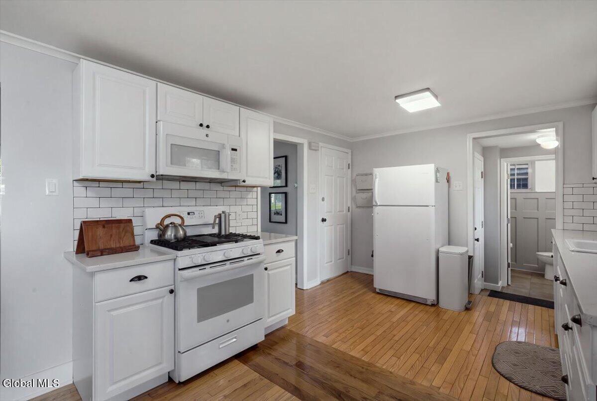 25 Buckingham Drive Albany NY 12208