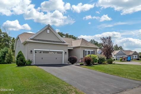 67 Somerset Drive Mechanicville NY 12118