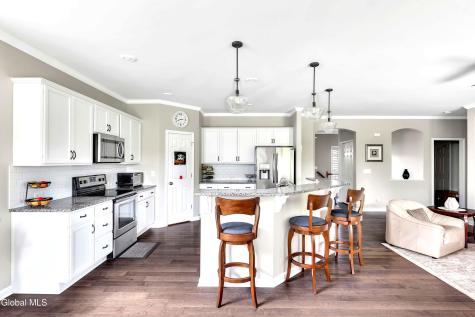 67 Somerset Drive Mechanicville NY 12118