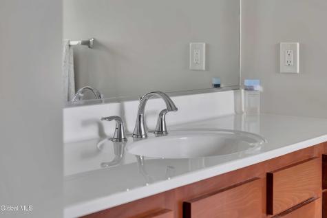 67 Somerset Drive Mechanicville NY 12118