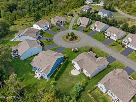 67 Somerset Drive Mechanicville NY 12118