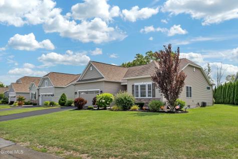 67 Somerset Drive Mechanicville NY 12118