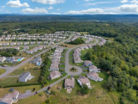 67 Somerset Drive Mechanicville NY 12118