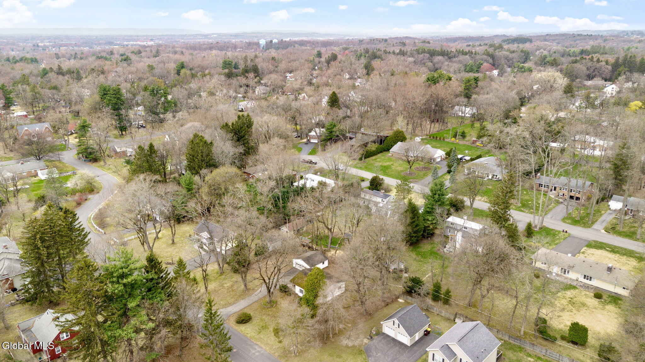 8 Clover Lane Loudonville NY 12211