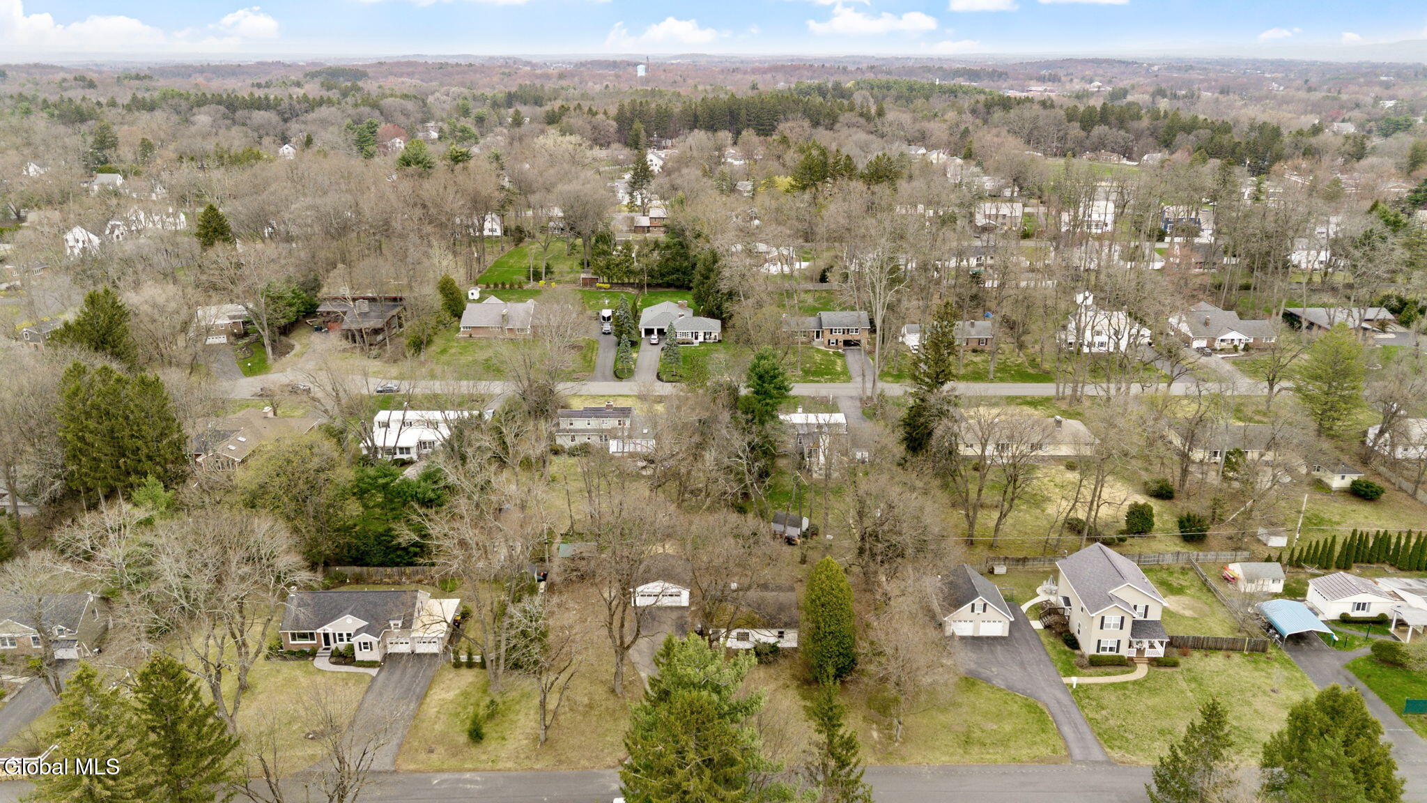 8 Clover Lane Loudonville NY 12211
