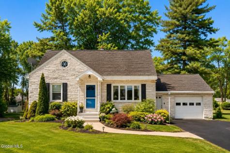 226 Consaul Road Albany NY 12205