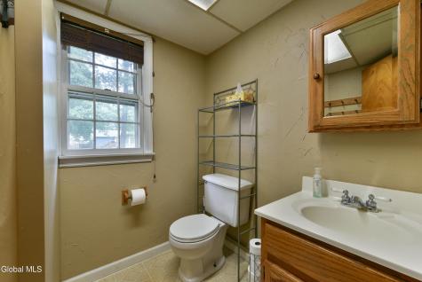 41 Margaret Drive Ballston Spa NY 12020