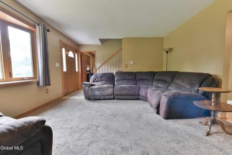 41 Margaret Drive Ballston Spa NY 12020