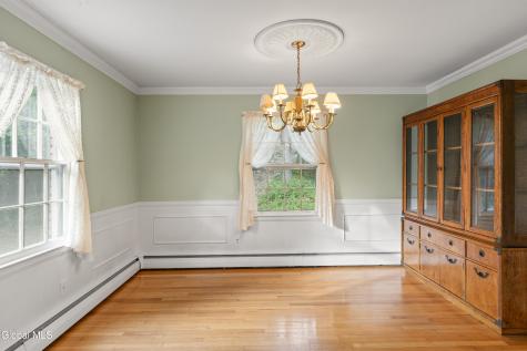193 Pine Ridge Drive Guilderland NY 12084