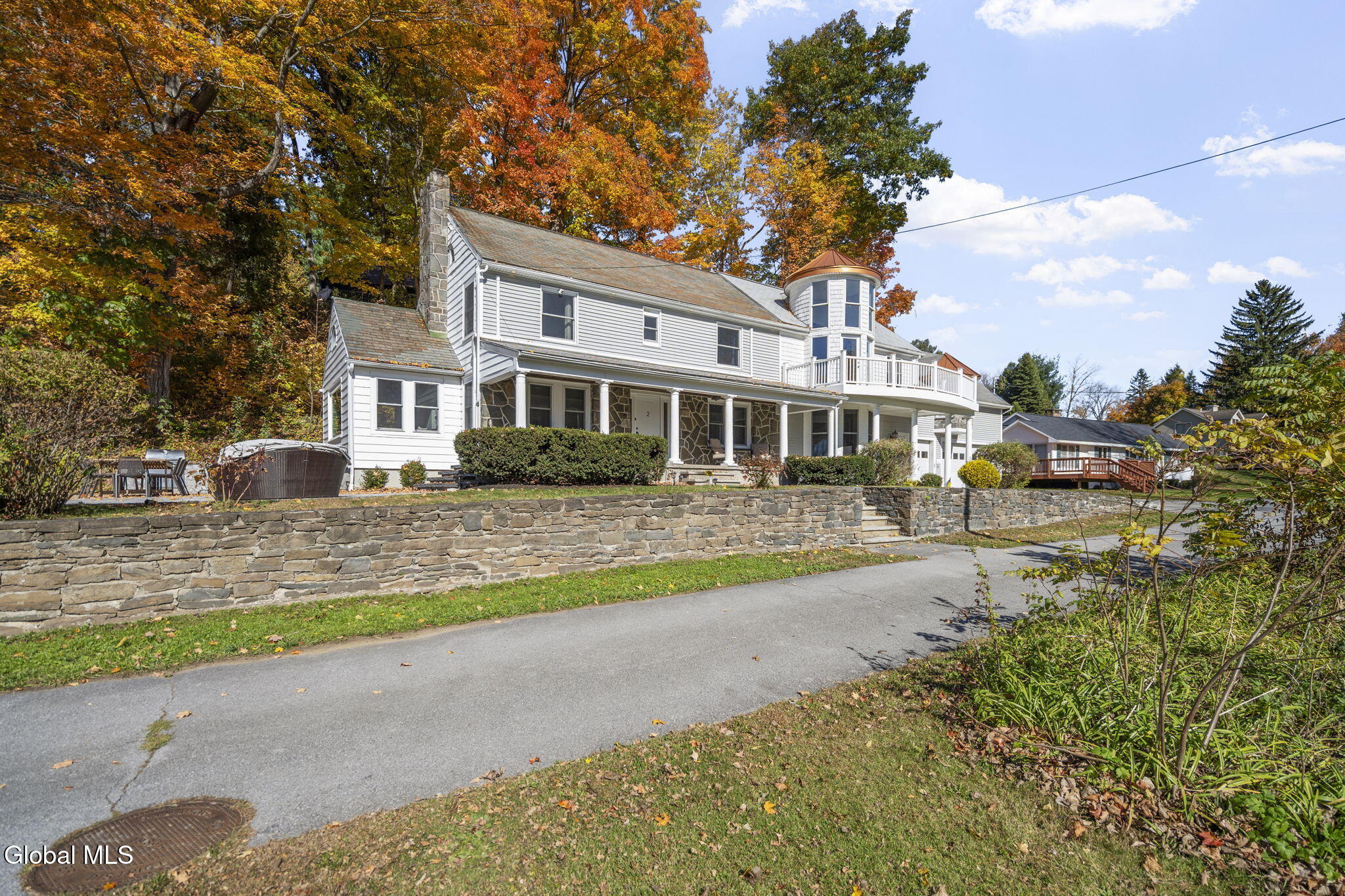 2 Snake Hill Road Saratoga Springs NY 12866