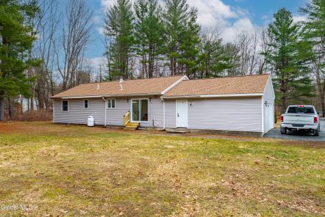 879 Master Street Johnsonville NY 12094