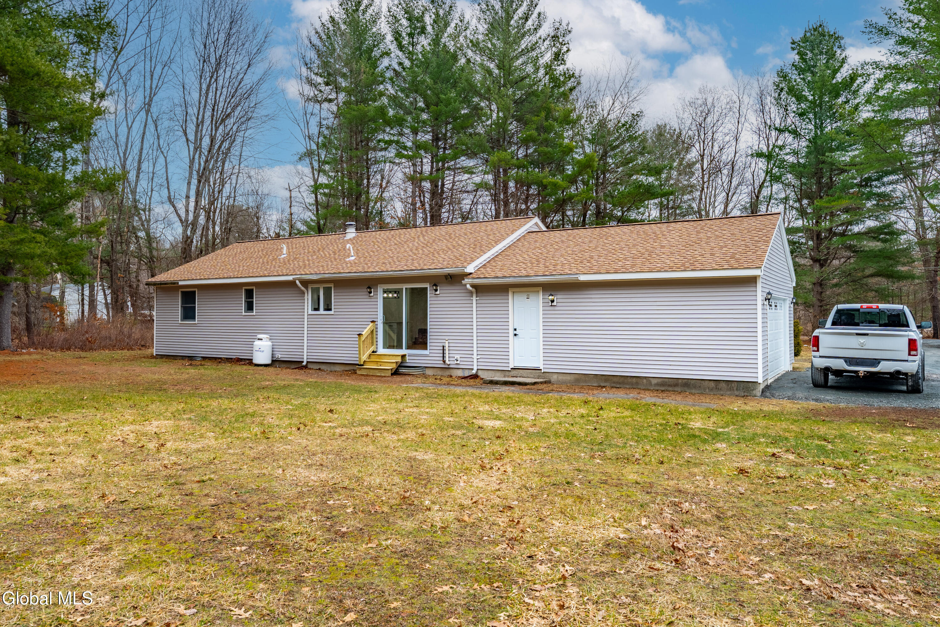 879 Master Street Johnsonville NY 12094